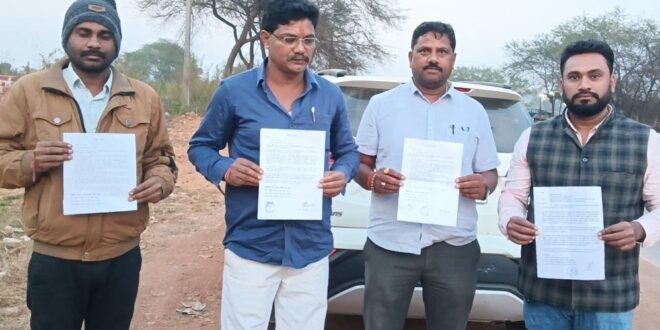 उप अभियंता सोनल जैन के षड्यंत्र से क्षुब्ध जनप्रतिनिधियों ने जरहागांव थाना में की शिकायत